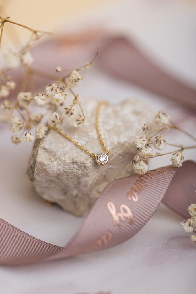 naszyjnik AVEN łańcuszek biała cyrkonia córka Biżuteria pozłacana modna prezent dla niej minimalistyczna modowa damska FRIGG jwl (2)