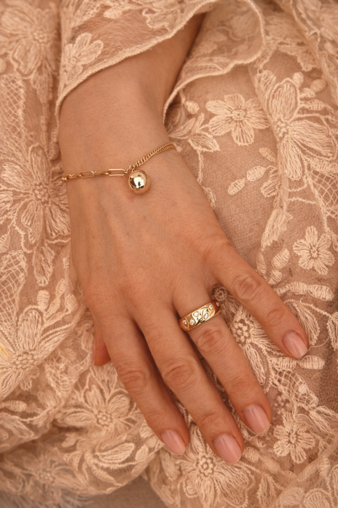 bransoletka z mosiądzu pozłacana 18k biżuteria w kolorze złota stylowe dodatki trwałe złocenie biżuteria pozłacana 18k zestaw